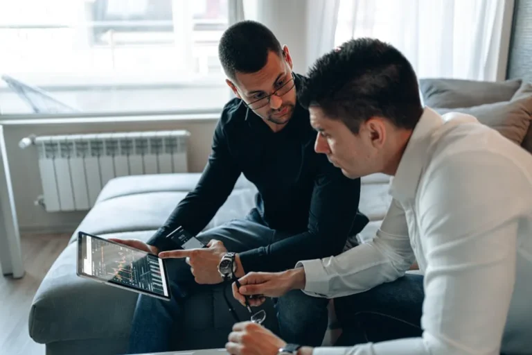 How to Compare Live Dealer Games Sites Before Playing